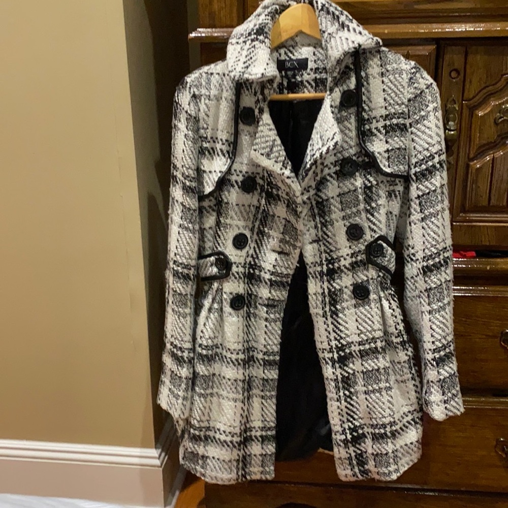 Double Breasted Plaid Black and White Junior's Peacoat
